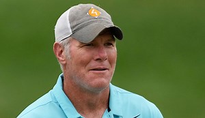 Brett Favre Faces New Accusations Over Text Messages In Mississippi Welfare Case