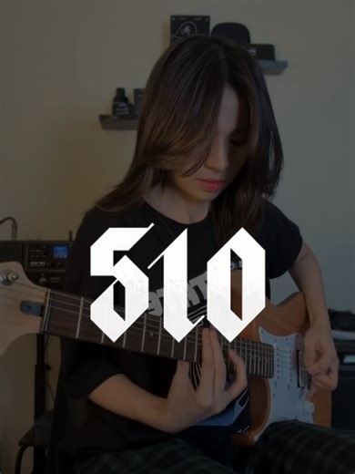 Song : ESA Band : 510 Cover : NIZZAH POHAN Genre : ALTERNATIVE ROCK, MODERN ROCK Album : ORIGIN (2023) Release : 20 JULI 2023 Source : Instagram/ nizzahpohan Story : Lagu