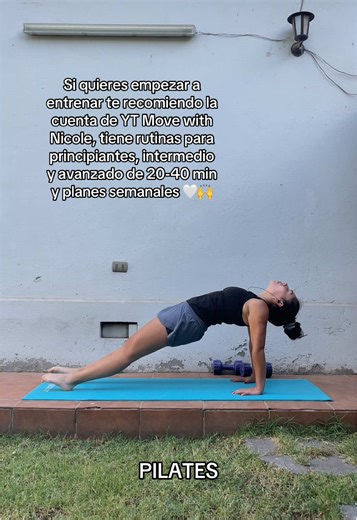 Entrenamiento de Pilates en Casa con Move with Nicole