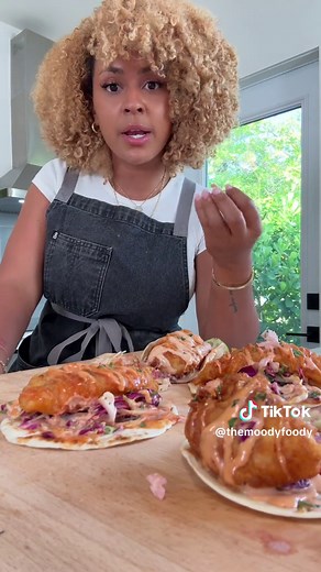 Crispy Baja Fish Tacos: Easy & Flavorful Recipe
