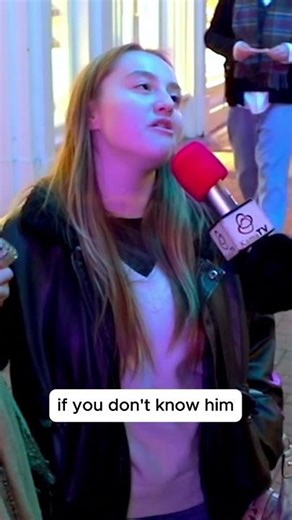 Why do you prefer fingers first? #datingadvice #relationshipadvice #dating #publicinterview