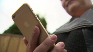 Telus begins transitioning 100,000 customers from Bell MTS in Manitoba