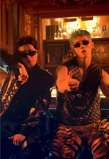 🄵🅁🄴🄰🄺 with #BI @B.I #KARD #BM #카드 #비엠 #비아이 #POINT #Freak