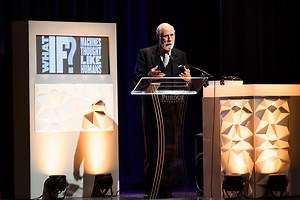 Google's Cerf: Equal parts humor, tech in Purdue talk