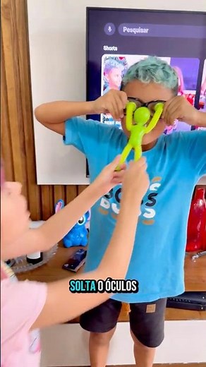 The alien wants to wear glasses #shorts