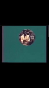 Avril 1977"Ziboté" de Ernesto Djédjé a 45 ans.Par Fabien Habib BossonAprès un moment de silence, Ernesto Djédjé, revient avec "ziboté" un album 33 tours de 6 titres, enregistré à Lagos. La chanson phare qui porte le même nom que l’album, va révolutionner la musique ivoirienne. En effet, Ziboté va imposer pour la première fois en Afrique un rythme et une danse traditionnelle de la Côte d’Ivoire, le ziglibity, née à Daliha (S/P de Daloa). Grâce à cet album, il sera élu meilleur artiste musicien de