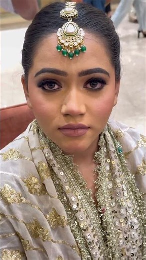 Natural yet classy makeup look