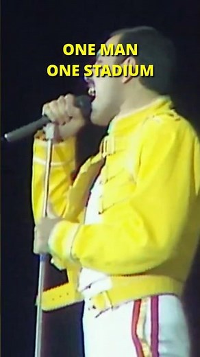 LEGENDARY Freddie Owns Wembley #queen #wewillrockyou #freddiemercury