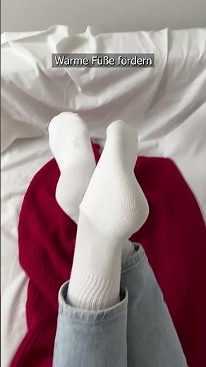 Do you sleep with socks on? This is what you should know!