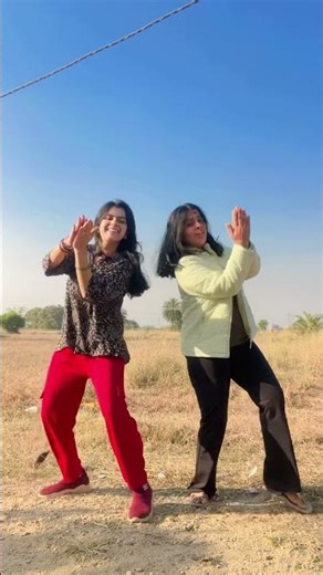 😍#music #song #love #newsong #bollywood #bolleywoodsong #dancesongsbollywood #shorts #dancesong #yt