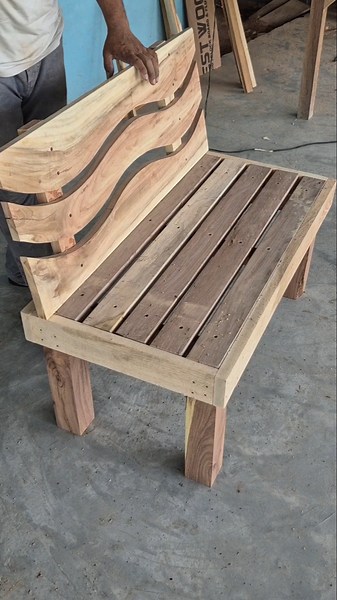 beautiful garden bench #treding #woodworking