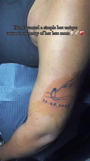 #memorialtattoo #tattoolover #simpletattoo #foryoupage #500kviews