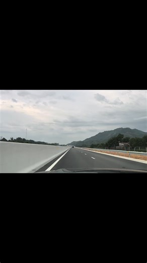 Cao tốc Cam Lâm chiều tà đẹp mê lii