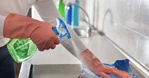 Comment nettoyer une plaque induction ?