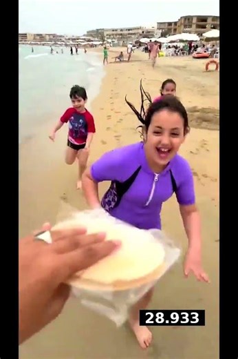 Fresca's Challenge at Sea In Timecode Effect