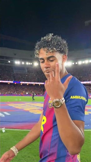 How many leagues, Lamine? 👀🏆 #shorts #fcbarcelona #lamine
