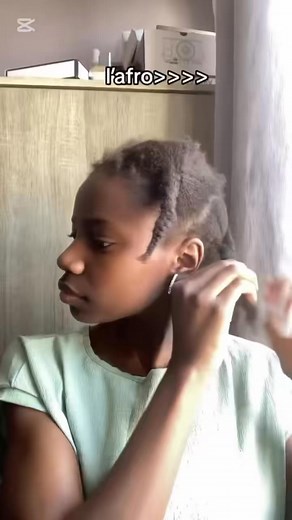 The only hair texture that defies gravity ❤️🖤 #afrohair #africa #hair | Typical African