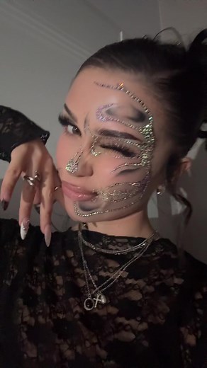 Creative Halloween Makeup Ideas for Men