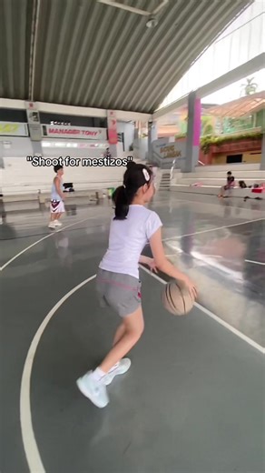 We r js noobiez #makeitviral #fyp #relatable #basketball #moreno | moreno