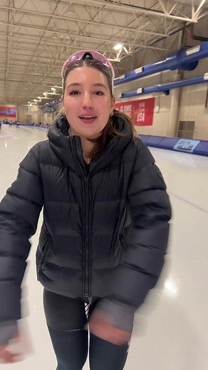 16 in Miami Feeling Empowered with Iggy Azalea's 'Work' Speedskating