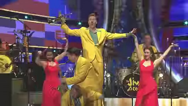 A new edit of our live show trailer for 2025 featuring kudos form Simon Cowell, Alesha Dixon and David Walliiams from Britain's Got Talent and an intro from Jools Holland! Live show dates at http://www.jiveaces.com/tour | The Jive Aces