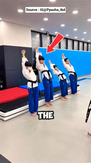 How Beginners Learn Backflips Safely 🤸‍♂️🔥