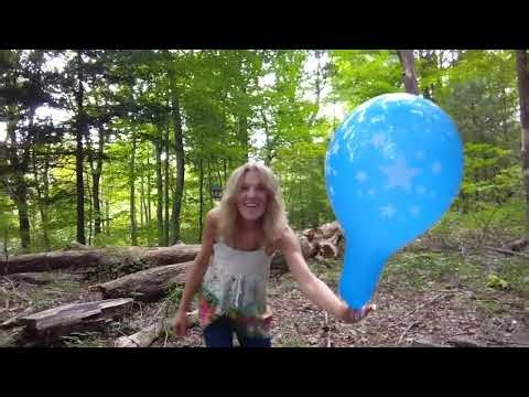 Red & Blue Star Balloons Bursting, Which will be louder?