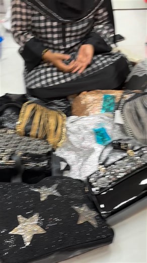 Bagbae12 AINUL SABA on Instagram: "How to order?? Place your orders online for online order Take a screenshot WhatsApp to us on +919082717870 or dm us and get it delivered to your doorstep #bagbae12#booknow#availblecolors#shippingpanindiaavailable#bookfast Shop no 14, phydhonie opposite bata showroom, besides zam zam hotel Mumbai 400003 9082717870 WhatsApp for more details"