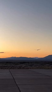 Sunset low pass with Arcus 🤩! Sound ON! 🎥 by @nachoimhoff #planeadores #planadorbrasil #vooemplanadores #segelfliegen #planeadores #vueloavela #soaring #gliding #segelflugzeug #flyinggliders | Flying Gliders