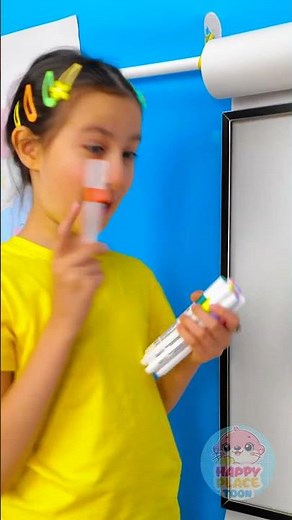 🎨 Unleash Your Inner Artist! 🖌️ Crafting a DIY Easel at Home! 🌈