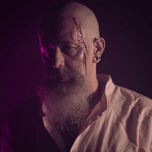 ( r ) (in parentheses)