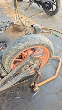 Duke 200 frame painting work part 3 video #bikemechanic #automobile #duke200 #ktm #rc200