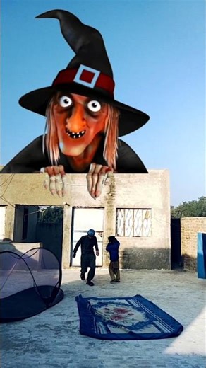 A ghost appears in the garage 🚗👻 #weird