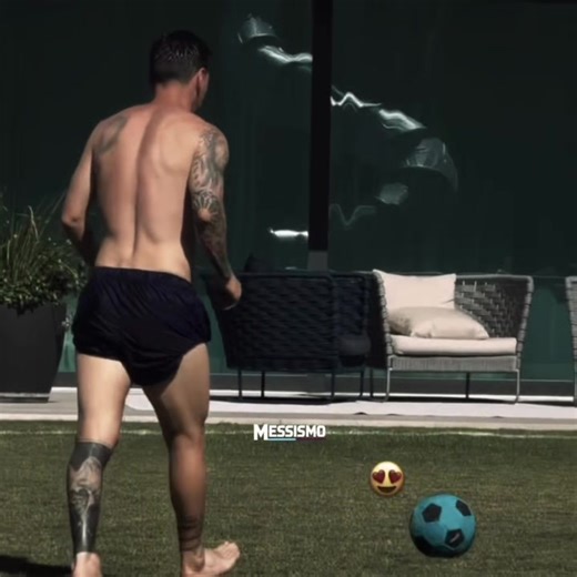 Exploring Messi's Prime Performance in 2015