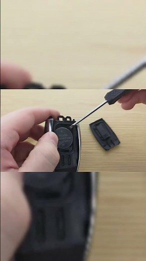 How To Replace or Change Lincoln MKC Remote Key Fob Battery 2017 - 2019 #automobile #howto