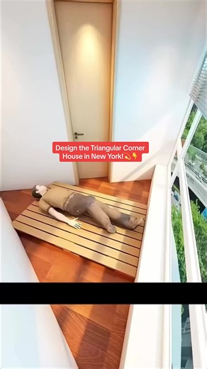 Triangular Corner House Design in New York