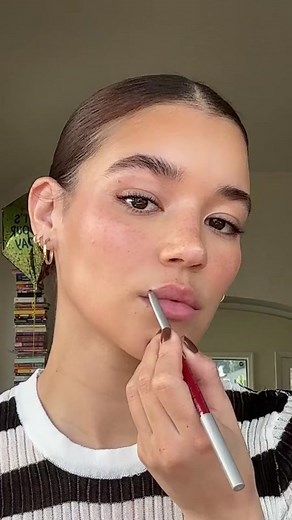 The Perfect Red Lipstick Tutorial - Makeup Artist Tashimrod