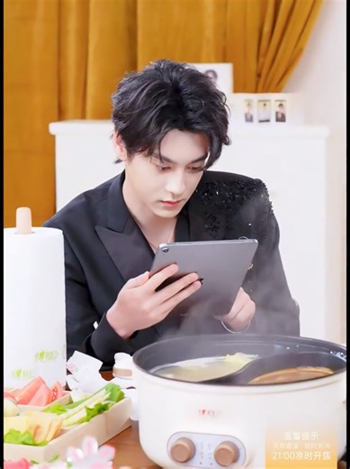 {1 hour live} ထျန်းကော live စ/ ဆုံး ကြည့်ချင်သူတွက် 💛 Tian Xuning ~ Full replay of Taobao (Tmall) Xinxiangyin official live stream on March 5, 2026. #TianXuning #leipeng99 #revengedlove #leipeng99 #foryou @ziyu0706