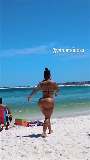 Vanessa Ataides | Video 52 | Big Butt Round Ass Booty | Beach | Biquini | Bunda Brazil #shorts
