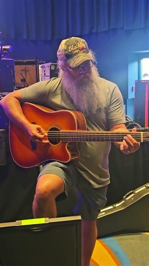 Watch Jamey Johnson Put a Zager to the Test
