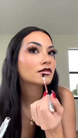 L LOHAS LED Rechargeable Light Bulb with Remote and Timer (E26 & E12 Base), Battery Light Bulb for Sconces and Lamps, Magnetic Bulbs for Home and Outdoor Use, 3 CCT + 12 RGB Colors, Dimmable, 2 Pack