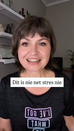 Meeste hoë-funksionerende mense dra meer in hulle kop as wat ander ooit raaksien. Gedagtes draai rond. Besluite stagneer. Angs duik skielik op. As jy dit ervaar, kan hierdie 20-minuut Decision Reset Session help: • Kry duidelikheid oor die werklike patroon agter jou stres, oorweldiging of oordink • Eerste stap om die lus van gedagtes te breek • Besluit of ons saamwerk sin maak Geen druk. Geen “terapie”-praatjies. Net ‘n gerigte, praktiese gesprek wat jou lig en rigting gee. Dm my vir die skakel 