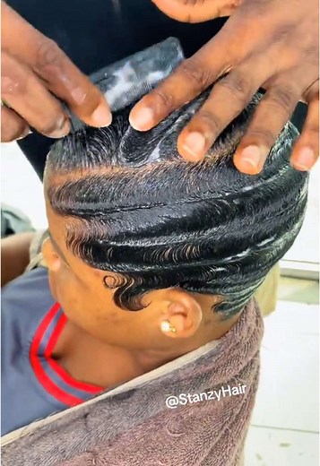 Styling Finger Waves Tutorial for Short Hair