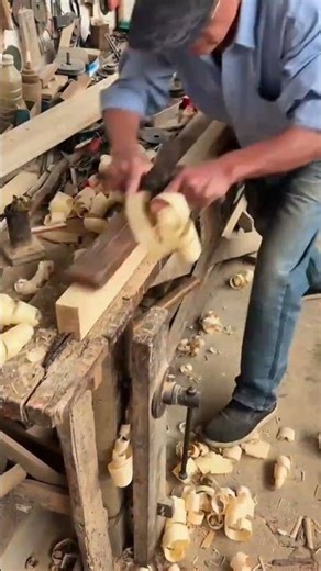 Smoothing a Long Wood Beam Surface with a Manual Hand Planer Indoors