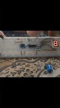 7 Segment 555 clocked CD4017 decade sequencer
