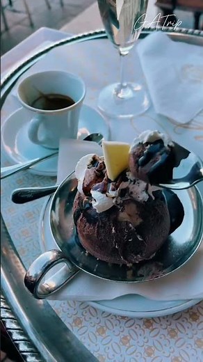 Caffè Florian Venice–The Oldest Café in Italy | St. Mark’s Square 1720 #venice #caffeflorian #italy