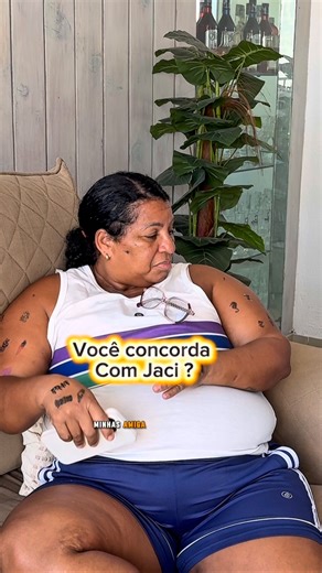 jaci&gal / humor on Instagram