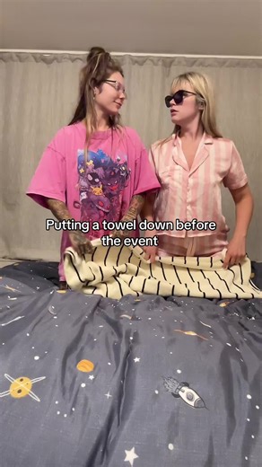 Using a Towel to Eat on Your Bed: A Practical Guide