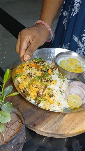 veg briyani#food #cooking #cookingwithkavita #coversong #recipe #indianfood #easyrecipe