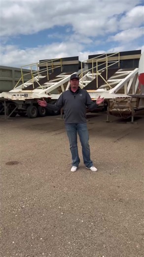 Dump trailers built to deliver—and they’re ready for your next haul. @northernimprovementcompan in Bismarck, ND is unloading five well-maintained workhorses: 💥1988 CMC FTS25 End Dump Trailers (x3) 💥2012 Manac LBD42 Bottom Dump Trailers (x2) Whether you're hauling rock, sand, or aggregate, these trailers are made for the long haul. 👉 Bid now online NOW – auction ends August 8! https://vist.ly/3zqza #DumpTrailers #EndDump #BottomDump #OnlineAuction #TruckingEquipment #BidNow #HaulingGear #Bisma